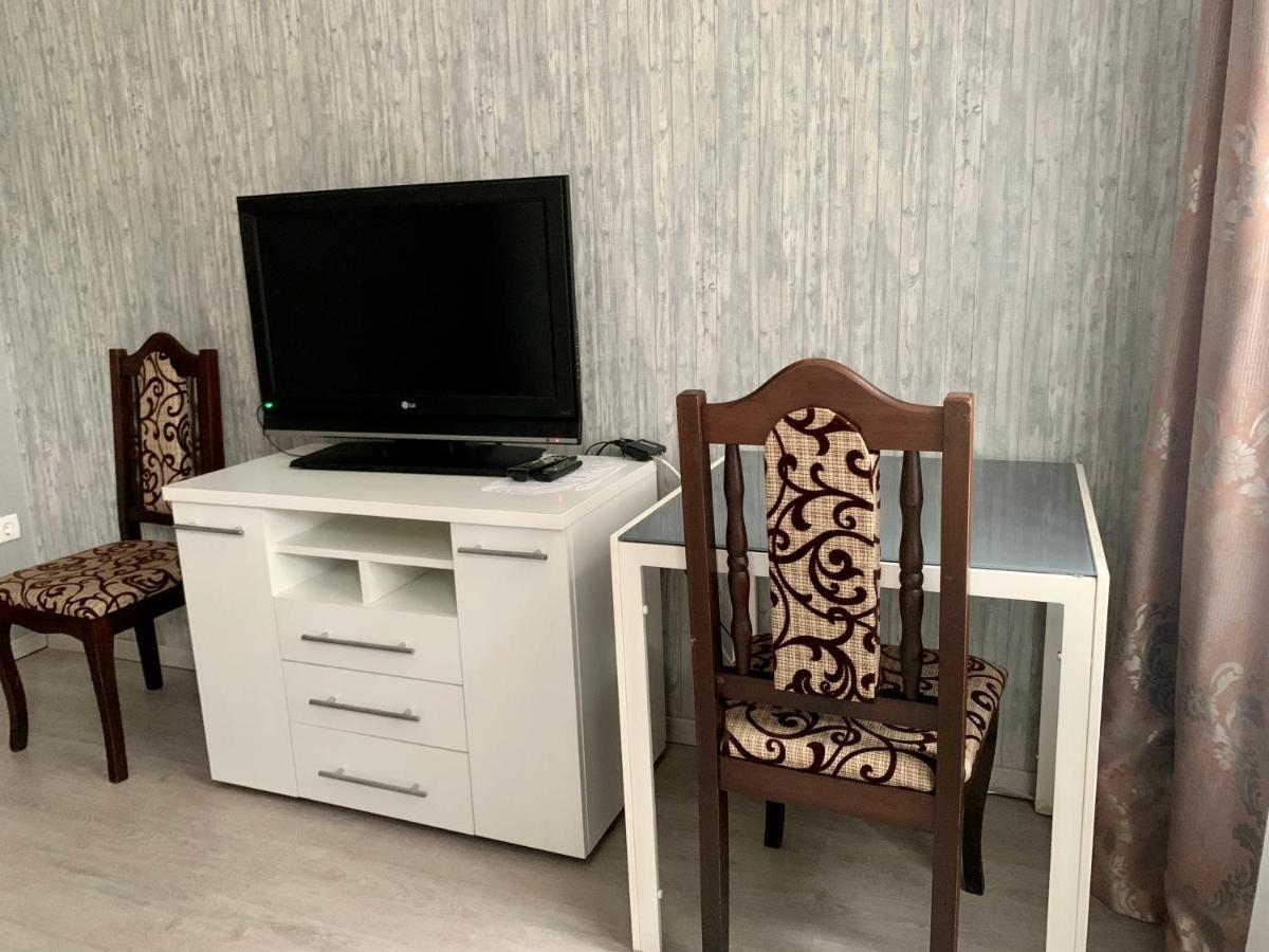 Мини-Гостиница Три Коня Pereyaslav-Khmelʼnytsʼkyy Esterno foto